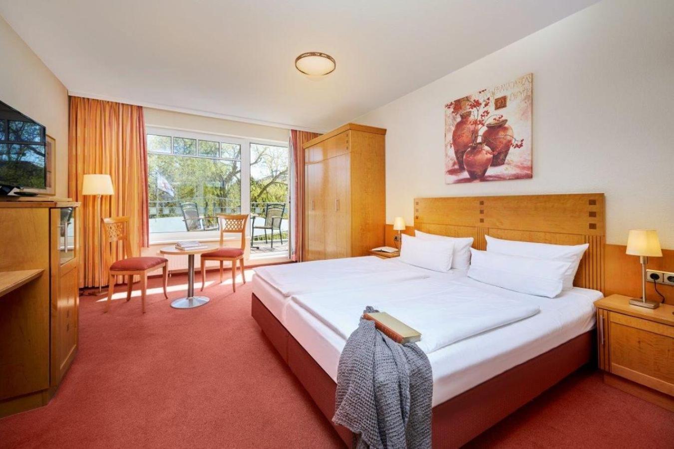 Strandhotel Luise Von Preussen Zinnowitz Buitenkant foto